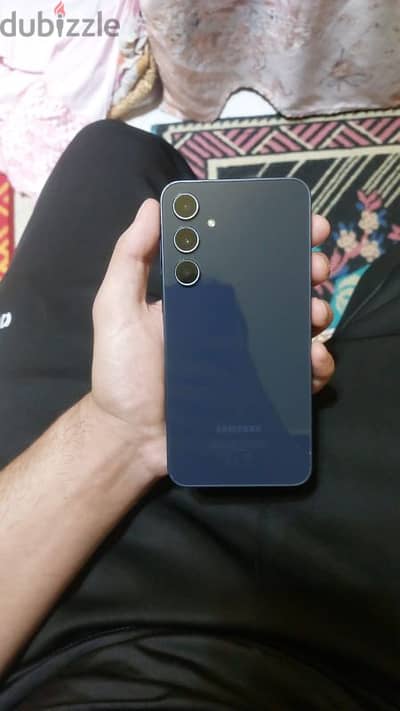 سامسونج   A 35 5g مفهوش اي مشكله