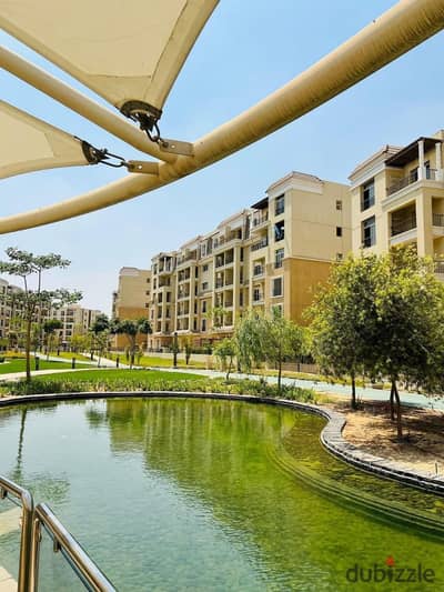 شقة  للبيع فى كمبوند سراى Sarai بخصم الكاش فى قلب المستقبل سيتى سور بسور مع مدينتى القاهرة الجديدة