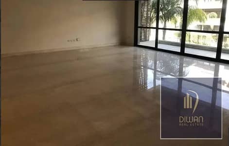 154m penthouse directly on Suez Road, fronting Madinaty in El Patio Sola, El Shorouk. Lowest down payment & longest interest-free installments.