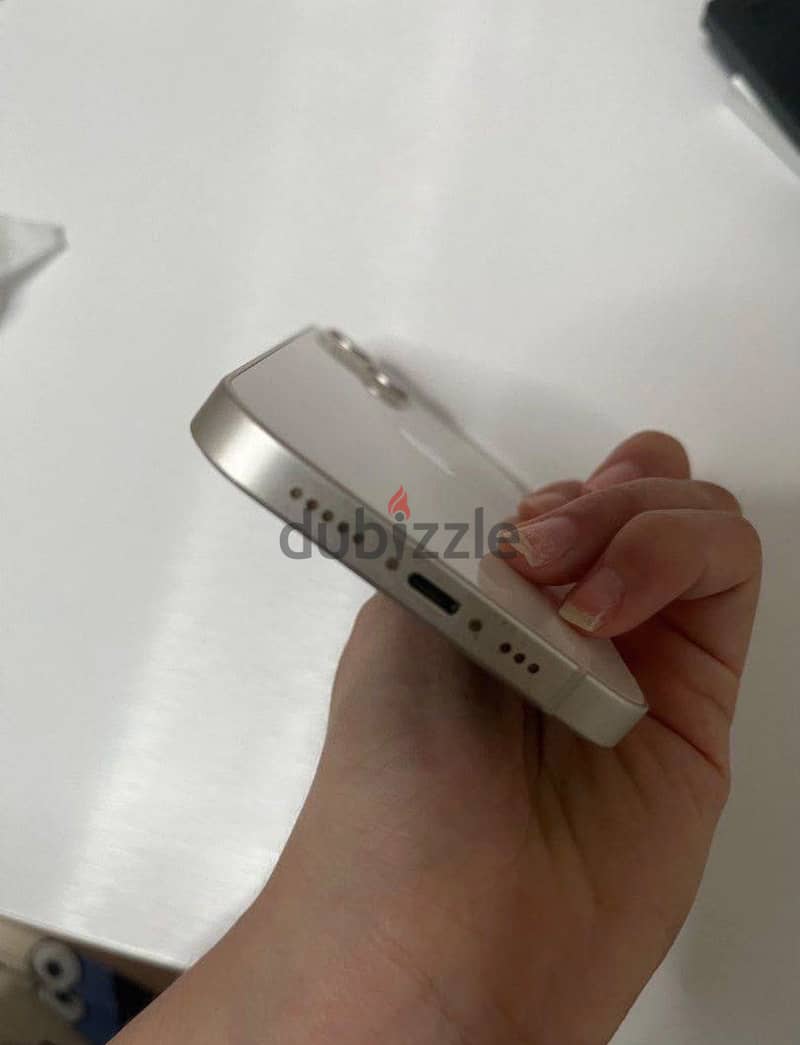 Apple - iPhone 14 4