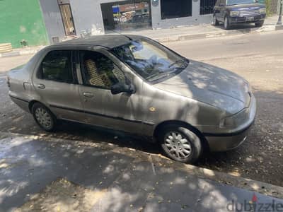 فيات سيينا 2001