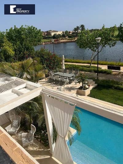 فيلا  للبيع بحمام سباحة خاص علي ال Lake في مراسي - الساحل الشمالي