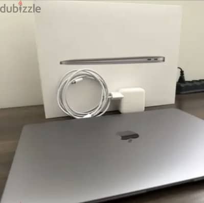 Macbook air m1 2020 zero from Usa with box icloud