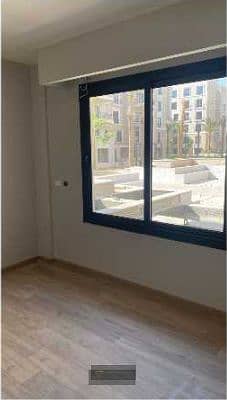 للإيجار شقة أرضي بحديقة في كمبوند Village West – الشيخ زايد أول سكن بتشطيب كامل ومجهزة بالمطبخ والتكييفات.