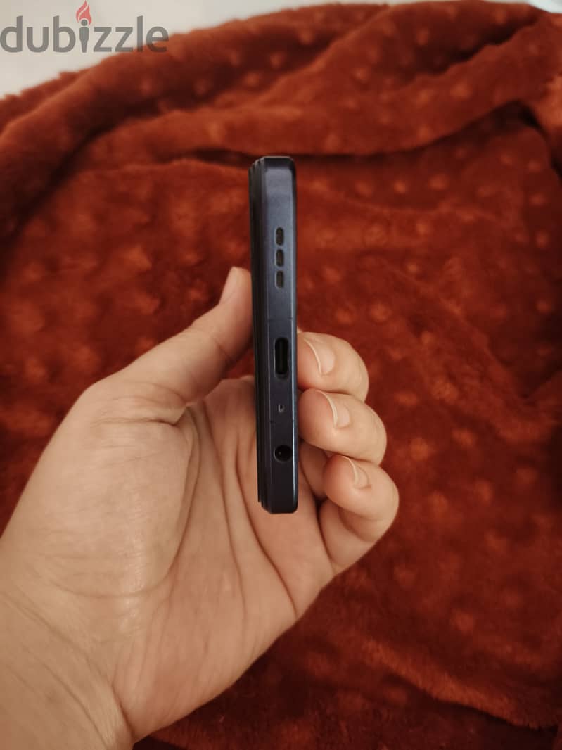 Oppo a60 3