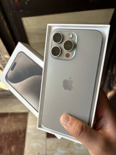 Iphone 15pro max256g battery 90%||ايفون١٥برو ماكس ٢٥٦جيجا