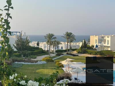 3-bedroom chalet with a prime location – Pool View – Direct Sea View