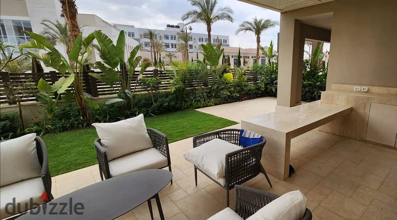 شقة 149 متر الدور الأرضي في Village West الشيخ زايد وسط مساحات خضراء بنسبة 80%