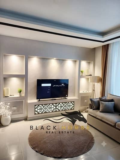 دوبلكس أول سكن 3 غرف نوم مع غرفة ناني للإيجار في إيستاون سوديك