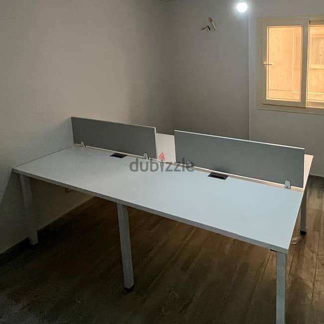 White Workstation 2