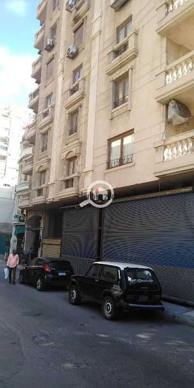 لراغبي التميز - محل 50 متر ناصيه شارعين و 3 أبواب - للبيع - بموقع متميز بميامي (أبراج آمون ويرى البحر ) متشطب ومجهز ويصلح لجميع الاغراض