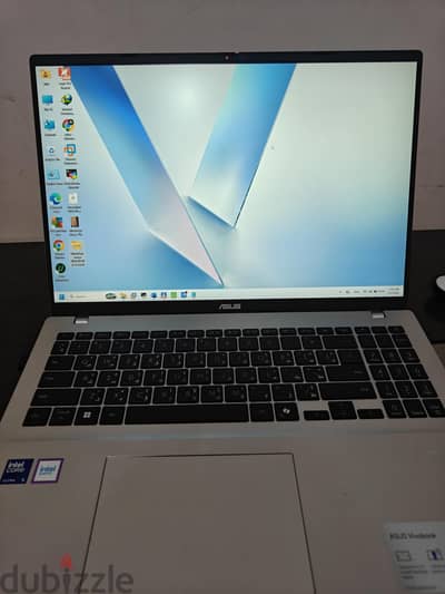 ASUS Vivobook 16 X1607CAi30500