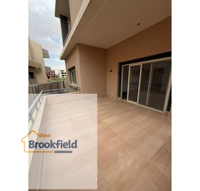 شقه للايجار الترا سوبر لوكس فى غرب الجولف تشطيب مميز جدا بالمطبخ والتكييفات Apartment for Rent in West Golf, New Cairo