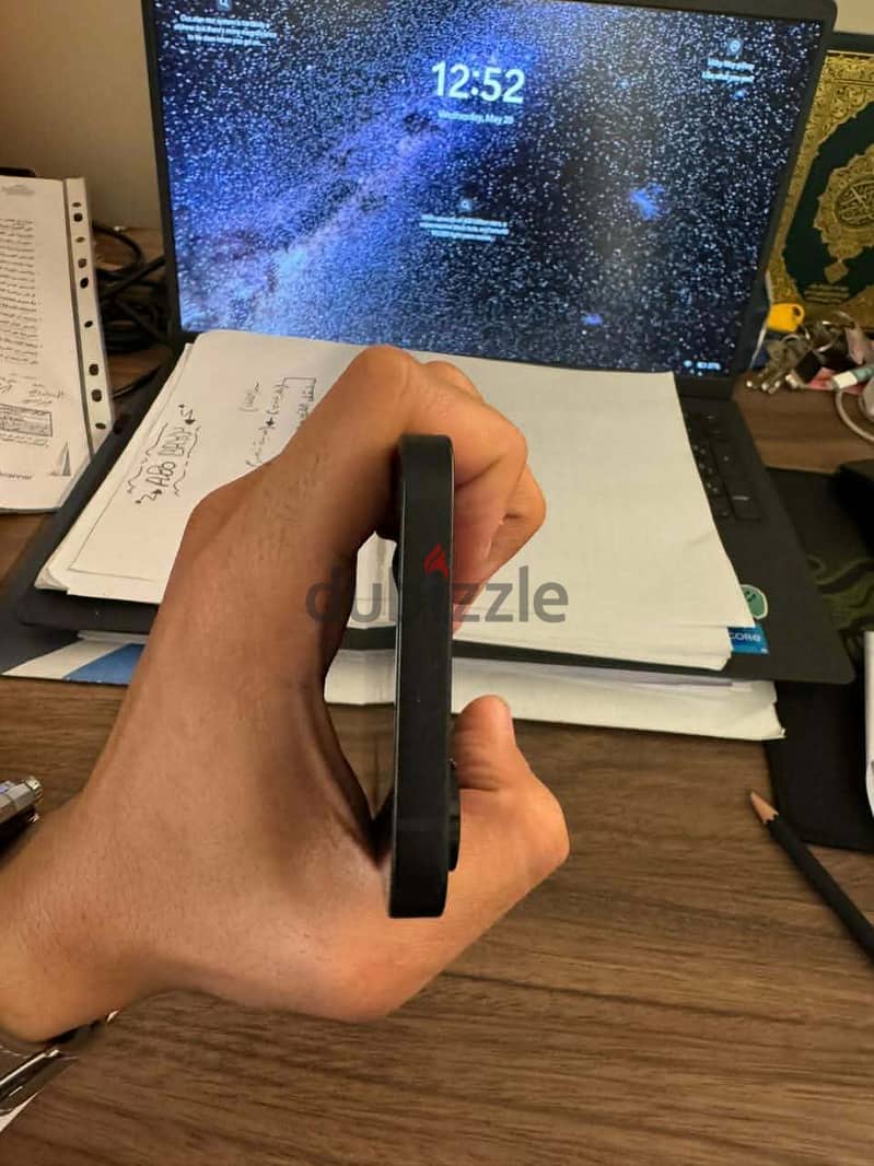 Apple - iPhone 17e 4