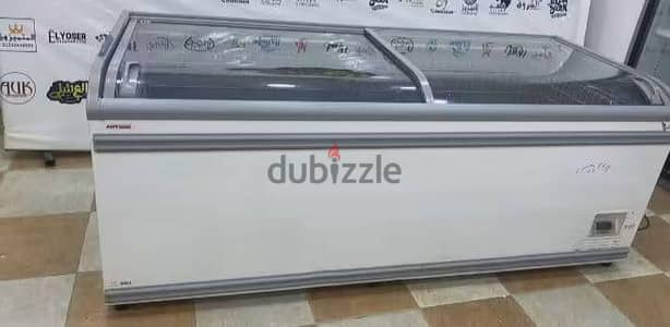 معدات للبيع
