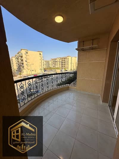 The lowest-priced 131 sqm unit in New Phase 7, Al Rehab 2 is available for EGP 4.5 million. It features a north-facing orientation