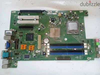 بوردة Fujitsu D2589 + بروسيسور Core 2 Duo E7300 كاملة