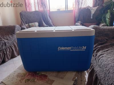 للبيع إيس بوكس Coleman PolyLite 34 أمريكي أصلي