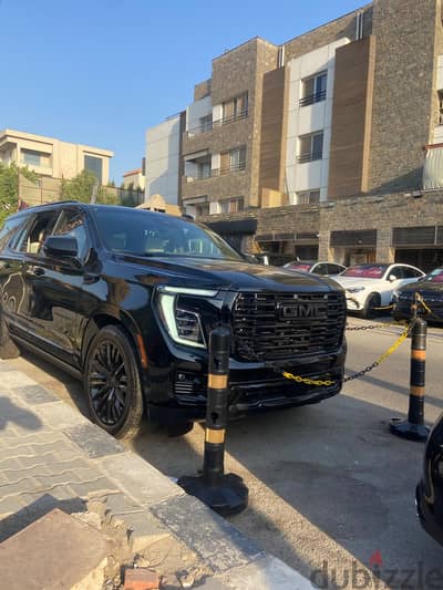 GMC YUKON Denali V8 Model 2025