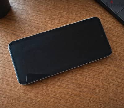 Redmi 12 / 256 Rom-8+8 Ram
