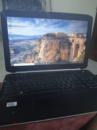 لاب Dell