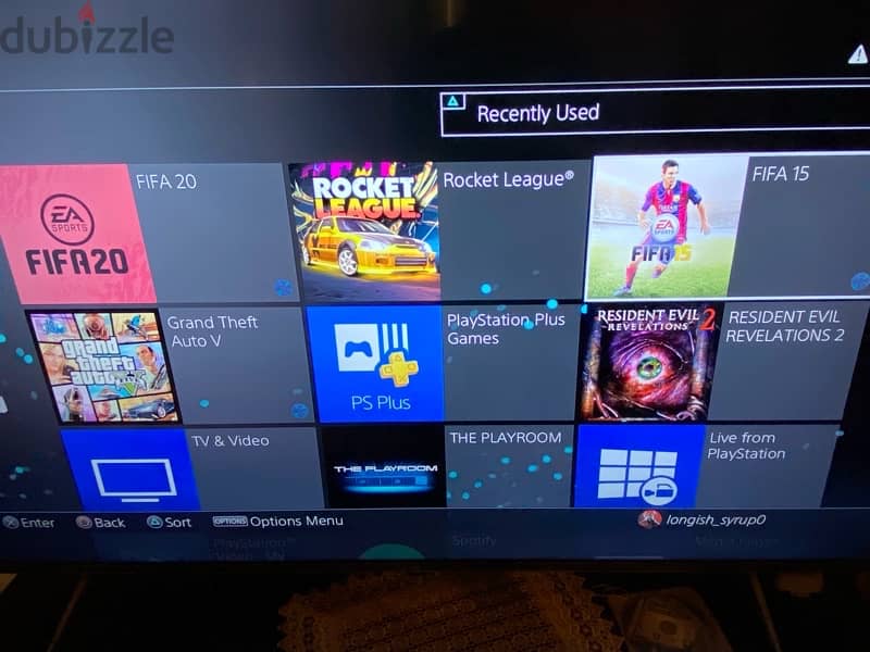 ps4 slim 500 GB 3
