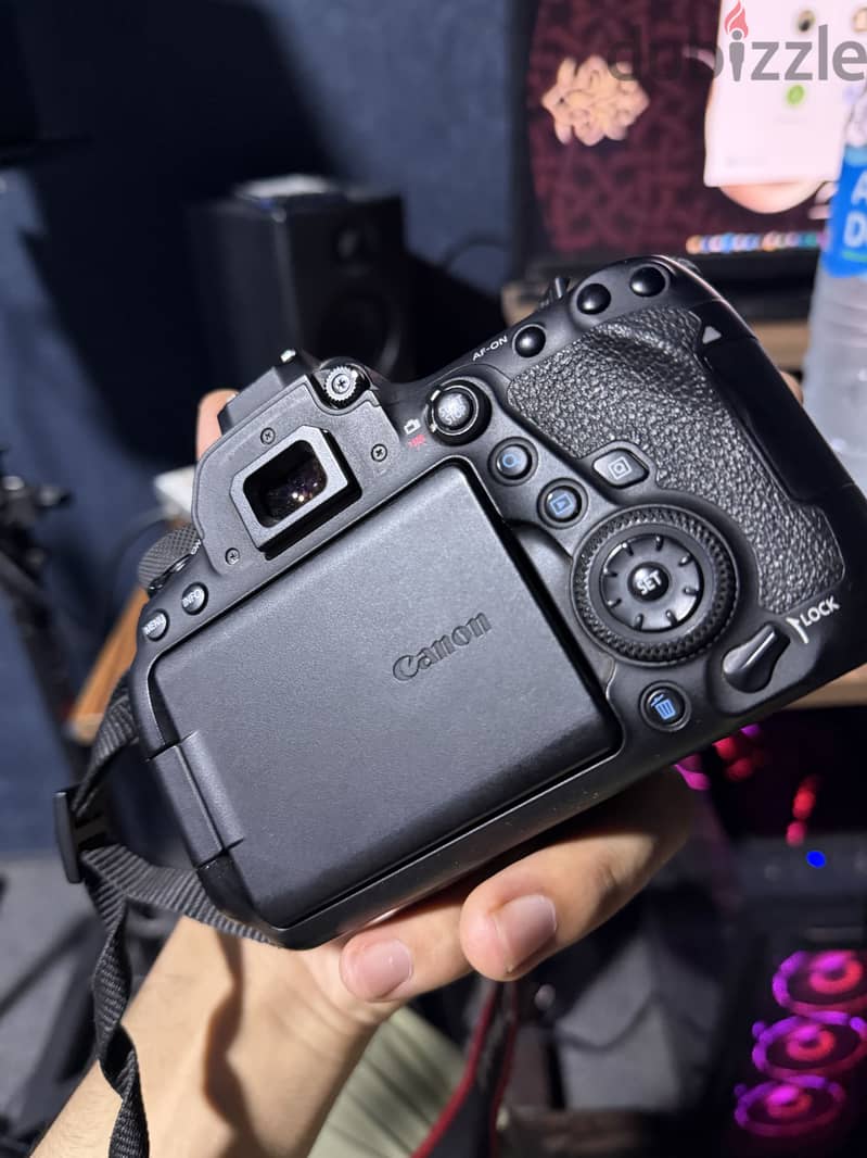 Canon 6d ii 1