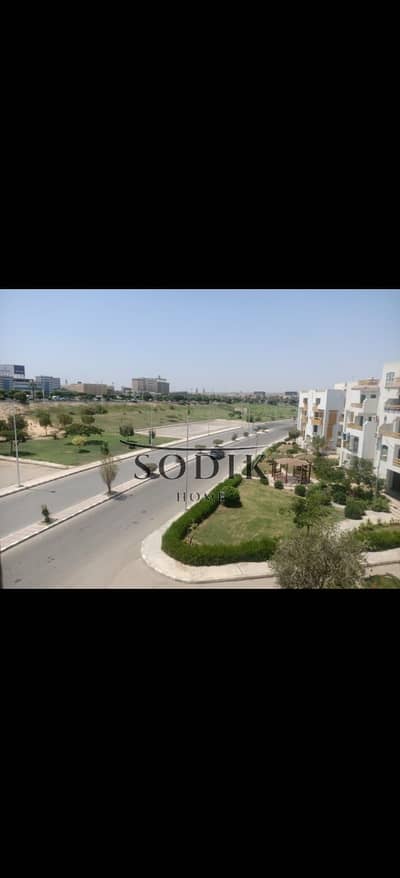 200-meter apartment for sale in Obour City – open view of the main road and the green belt, Basma Buildings