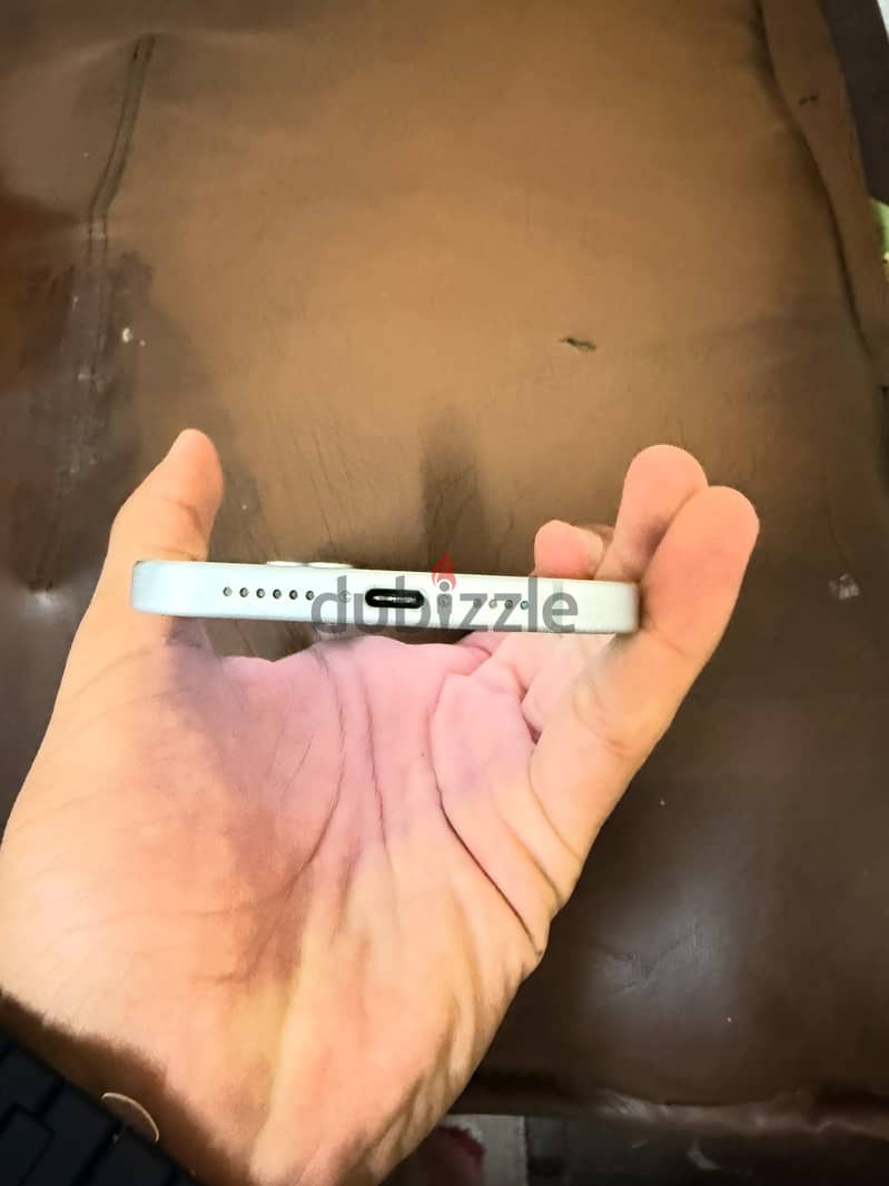 Apple - iPhone 15 plus 2