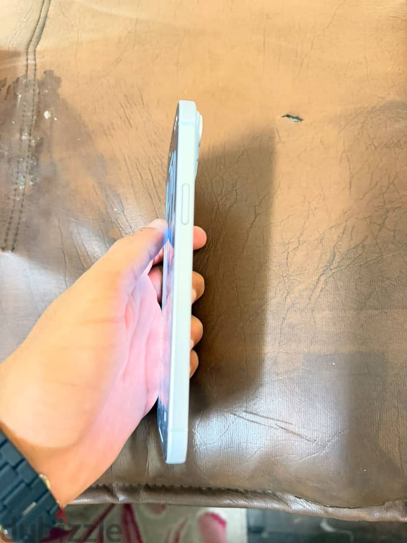 Apple - iPhone 15 plus 3