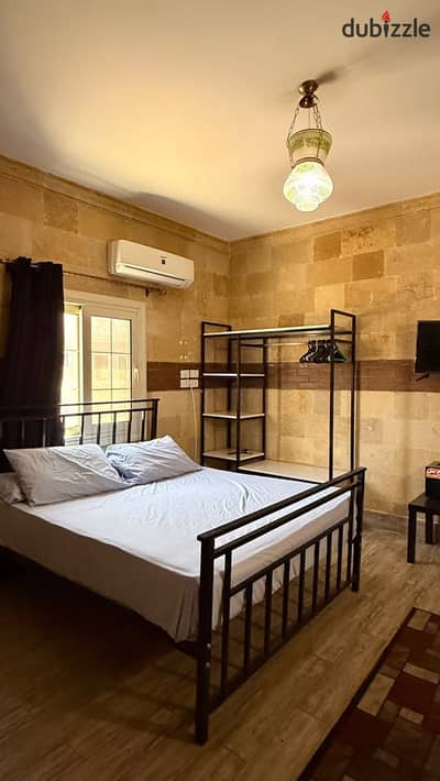 استوديو للإيجار | شارع التسعين الجنوبي - التجمع الخامس   *90 South St - New Cairo*   المساحة: 40م²   الدور الثاني   1 غرفة   1 حمام     *الإيجار: 17,000 ج. م / شهرياً* متاح تأجير مدد قصيره  متاح للايجار شهر واحد ب20 الف