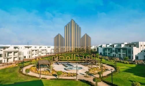 شقه 170 م للايجار ارضي بجاردن في كمبوند وصال ريزيدينس بسعر 15000