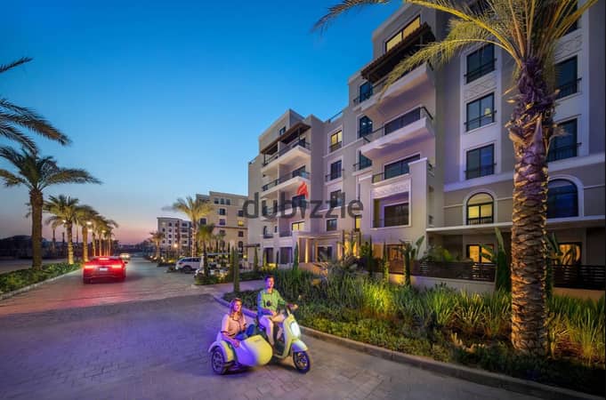شقة 167 متر بدور متكرر في Village West - فيلدج ويست الشيخ زايد موقع مميز قريبة من النادي الاجتماعي والممشى التجاري