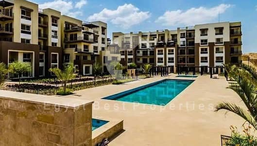أقل سعر شقة 110م ريسيل استلام فوري متشطبة بالمطبخ  أب تاون كايرو Aroura Uptown Cairo
