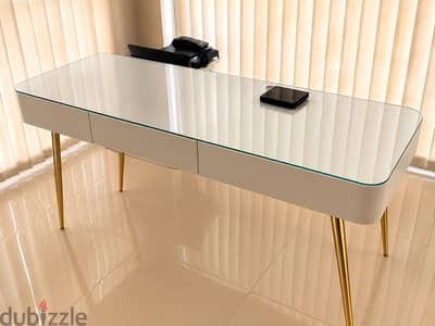 2-Drawer office desk