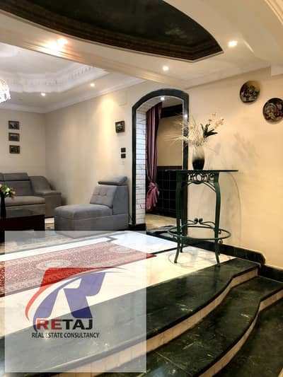 شقة للإيجار بشارع عمر زعفان متفرع من شارع الطيران 350م