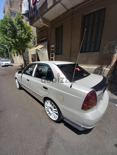 هيونداي فيرنا 2011