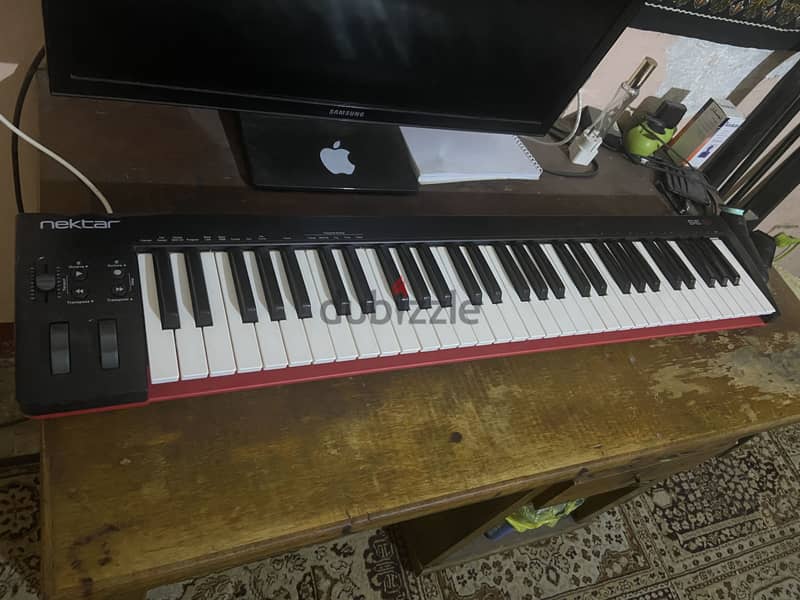 Nektar SE61 midi controller 2