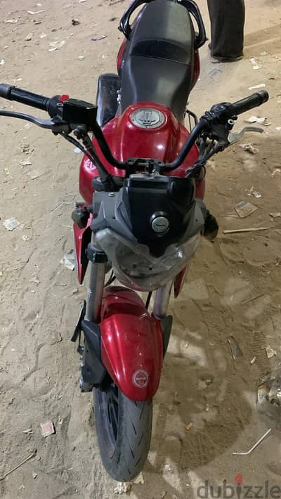 بينيلي VLM 200
