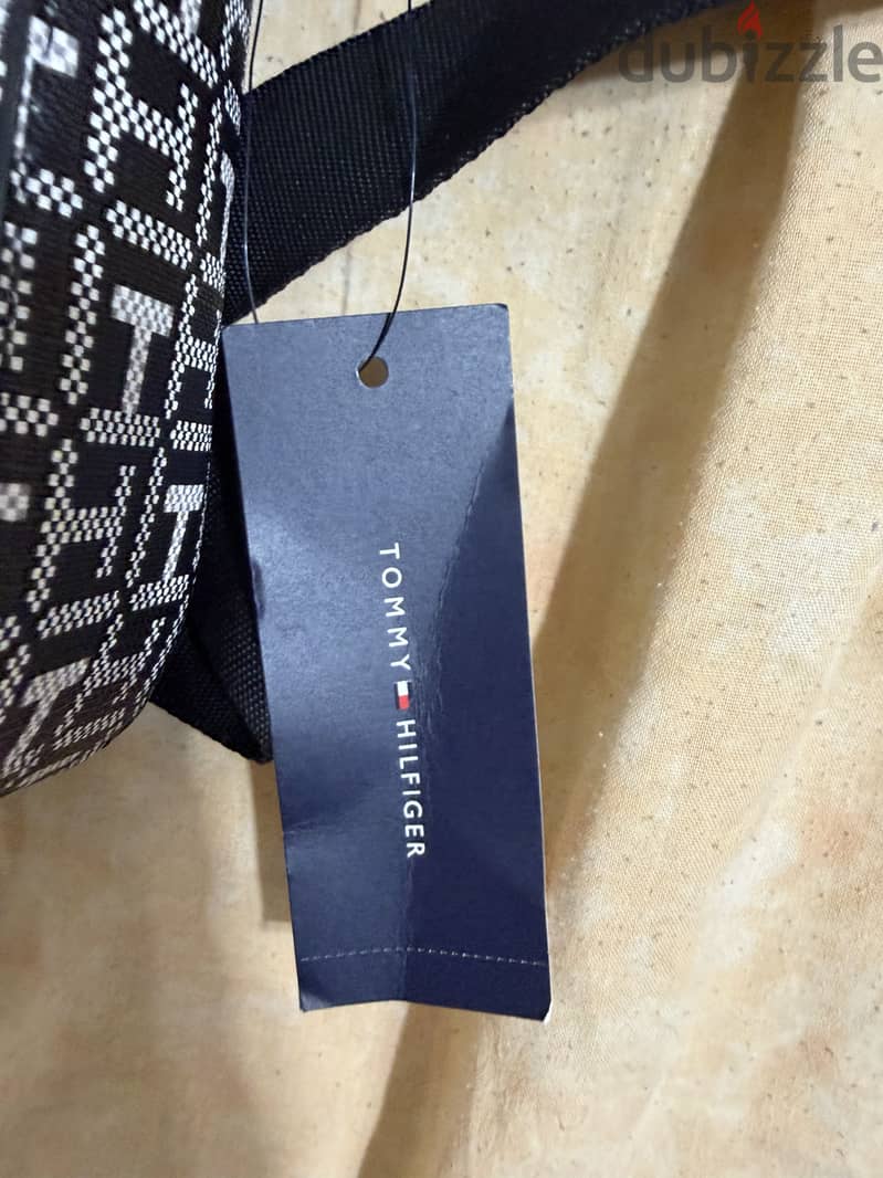 Tommy Hilfiger bag 4