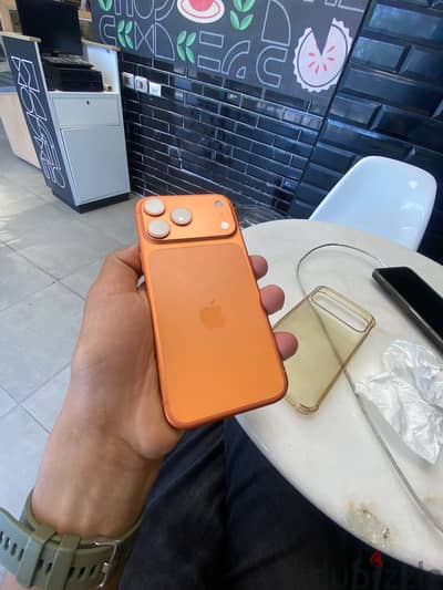 Apple - iPhone 17 Pro Max