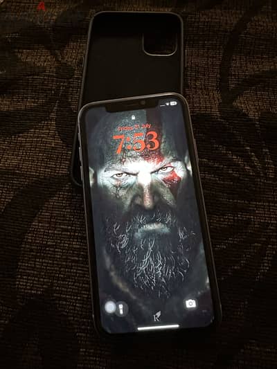 Apple - iPhone 11