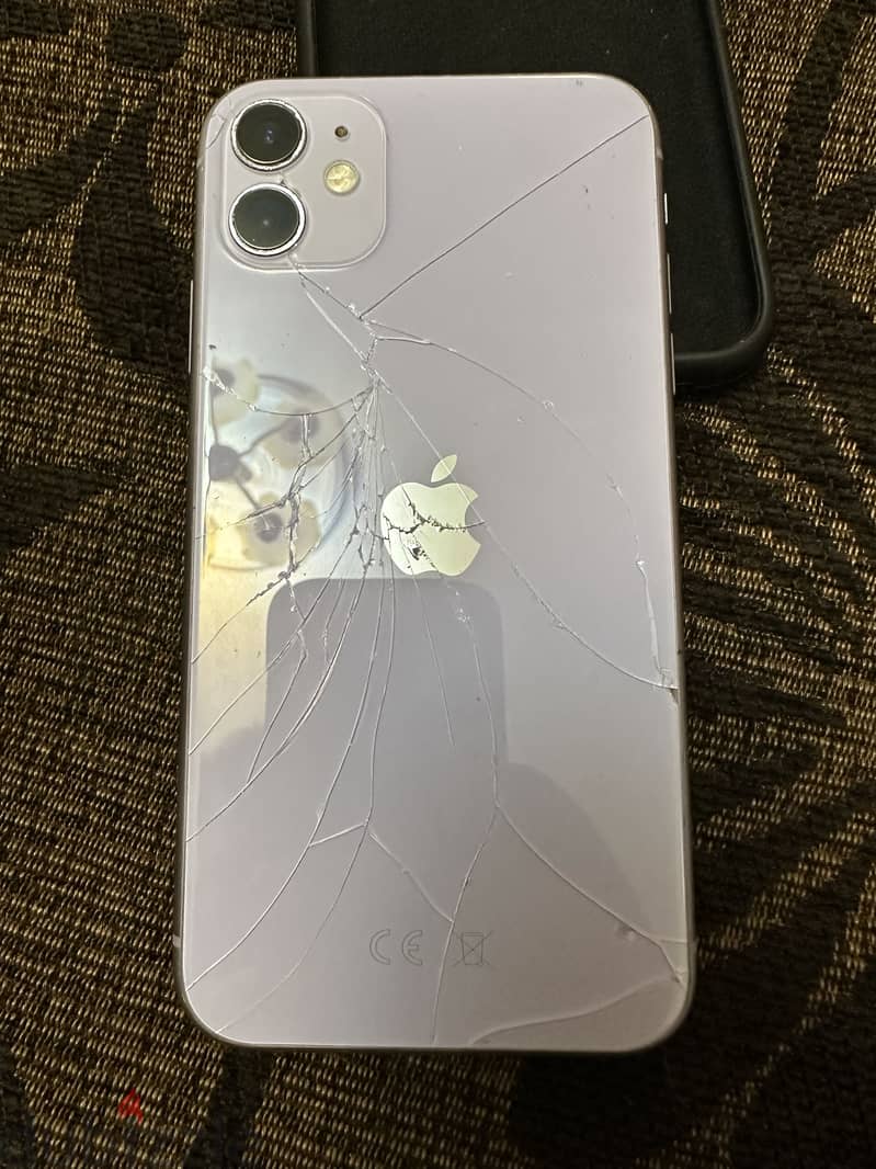 Apple - iPhone 11 4