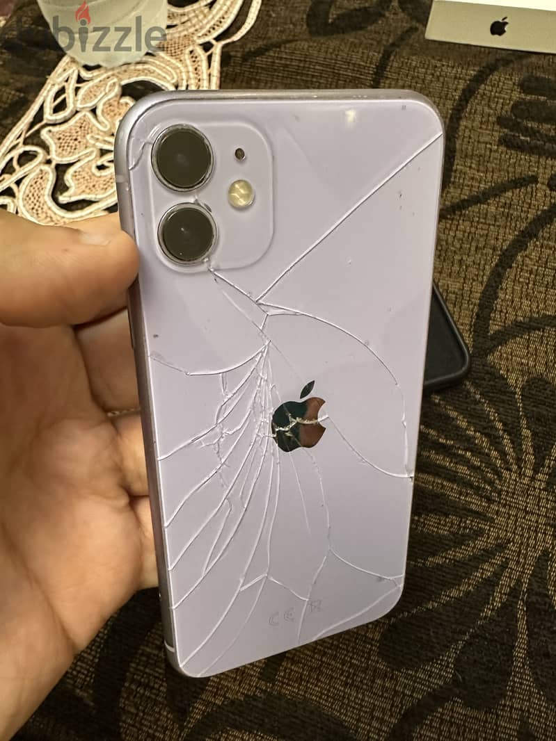 Apple - iPhone 11 5