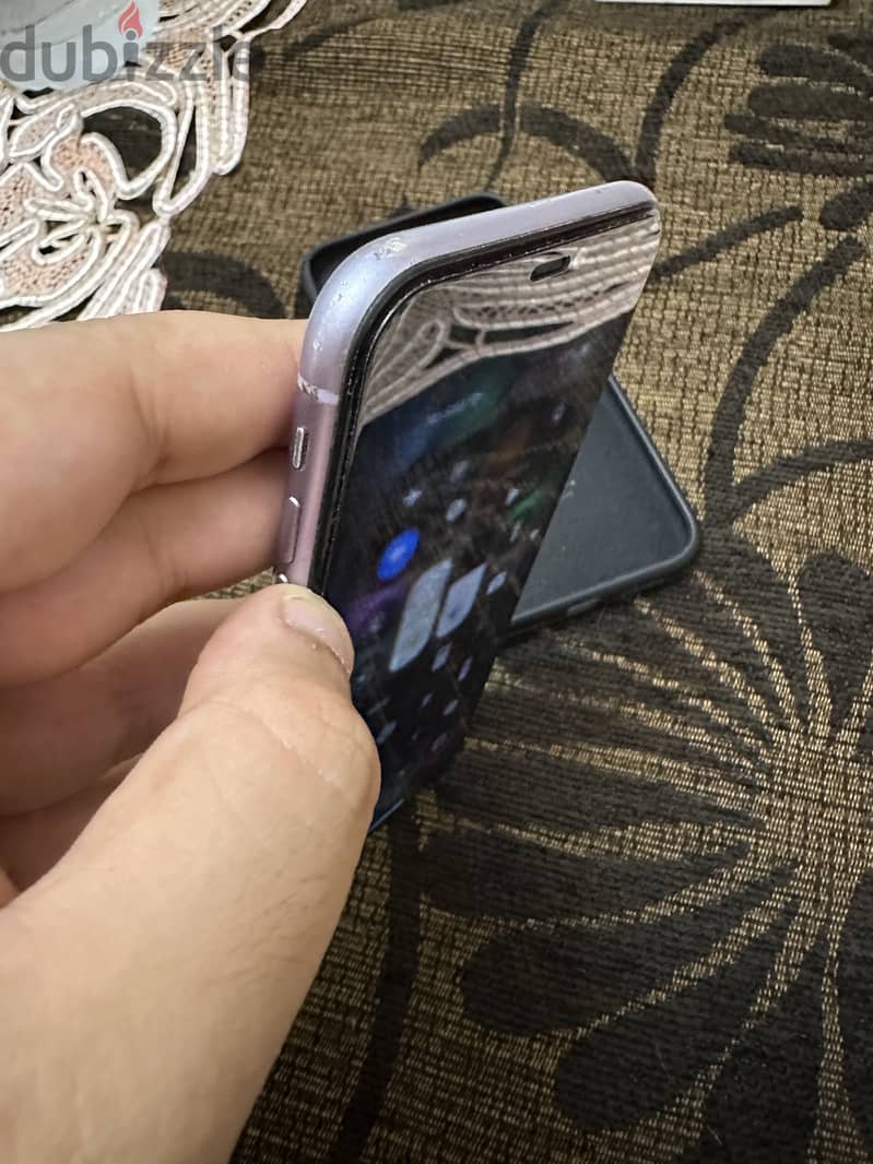 Apple - iPhone 11 6