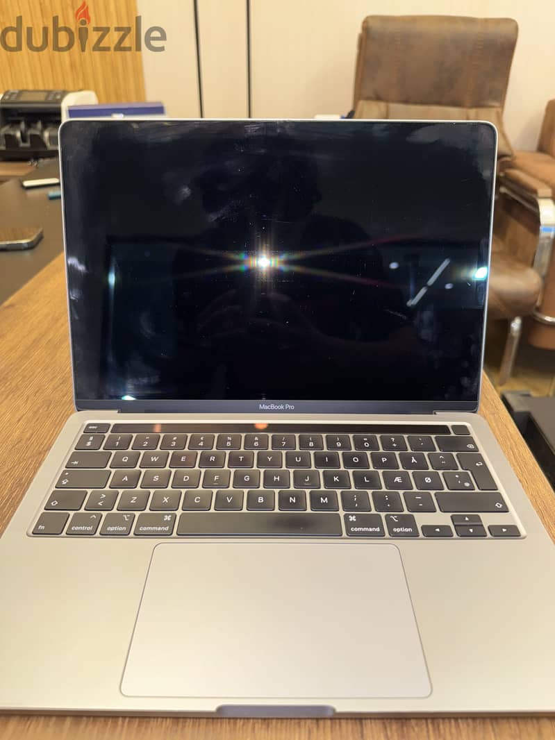 MacBook 1