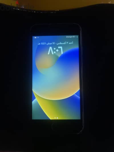 آبل - آيفون 8