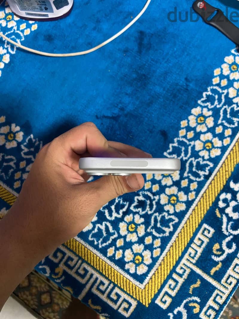 Apple - iPhone 17 Pro Max 4