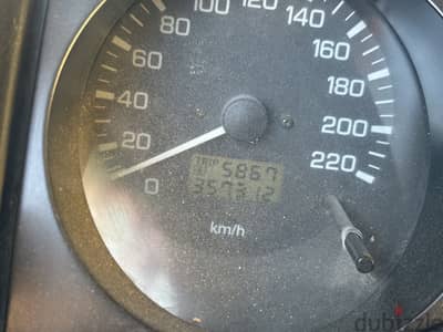 Mitsubishi Pajero 2003