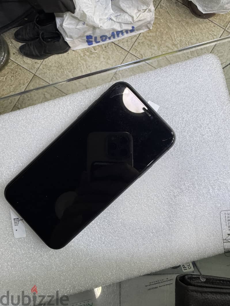 Apple - iPhone 11 1